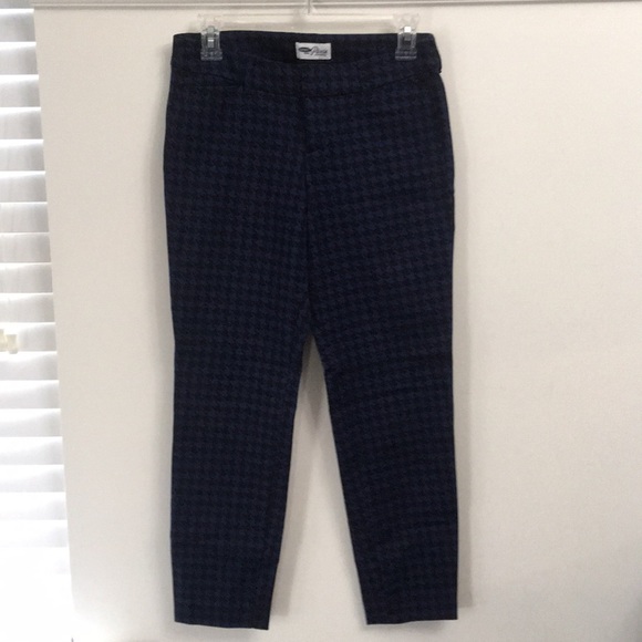Old Navy Pixie Houndstooth pants - Picture 2 of 8